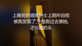 【破解摄像头】小卖部夫妻开门操逼 外面车来人往真刺激