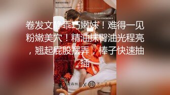 小宝寻花今晚约了个绿衣萌妹子啪啪，洗完澡舔弄上位骑乘插入自己动大力猛操