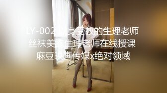 女王姐妹花黑丝情趣装 相互安慰抽嘴巴子虐骚逼