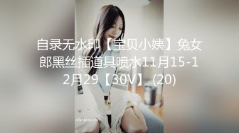 168CM顶级蜜桃臀小女友,纤细美腿非常骚,深喉舔屌活一级棒,鞋子也不脱怼着骚穴猛操