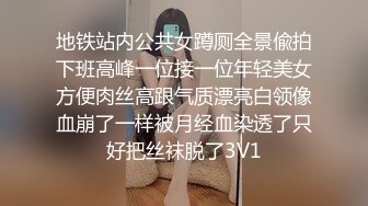 巨乳妹子 哥哥別管那個娃娃了來操我嘛 看著哥哥每天偷偷拿超大矽膠娃娃泄欲